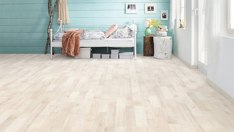 Ламинат Haro Tritty 75 Дуб Артико Белый 533103 фото в интерьере